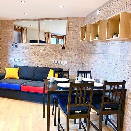 Appartement Chaleureux Au Pied Des Pistes, 4 Personnes, Wifi Val Thorens Esterno foto